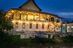PhuBachiang Golf & Resort Pakse 